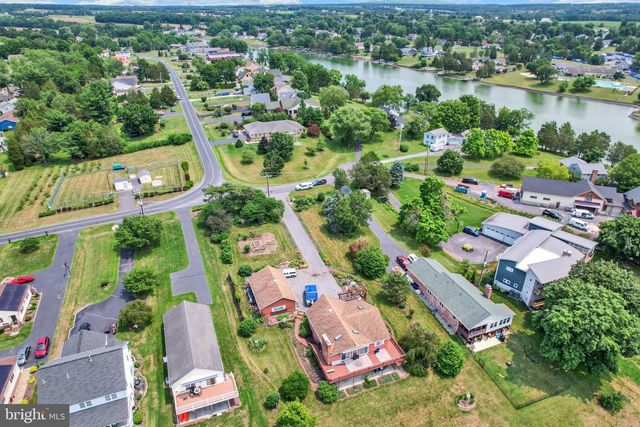 344 HERITAGE DR, Gettysburg, PA 17325