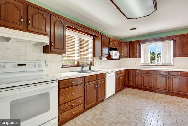 344 HERITAGE DR, Gettysburg, PA 17325
