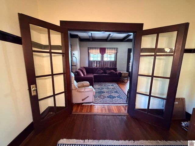 1307 W Broadway Street, Mayfield, KY 42066