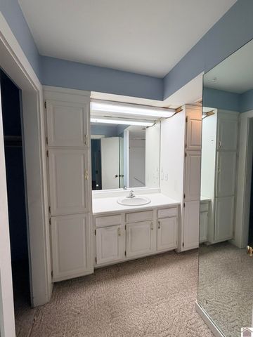 1307 W Broadway Street, Mayfield, KY 42066