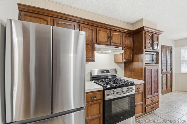 2826 S 138th East Avenue, Tulsa, OK 74134