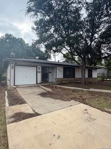 610 BROOKVIEW DR, San Antonio, TX 78213