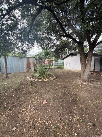 610 BROOKVIEW DR, San Antonio, TX 78213