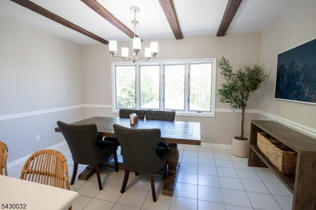 241 Coupe Pl, North Arlington Boro, NJ 07031