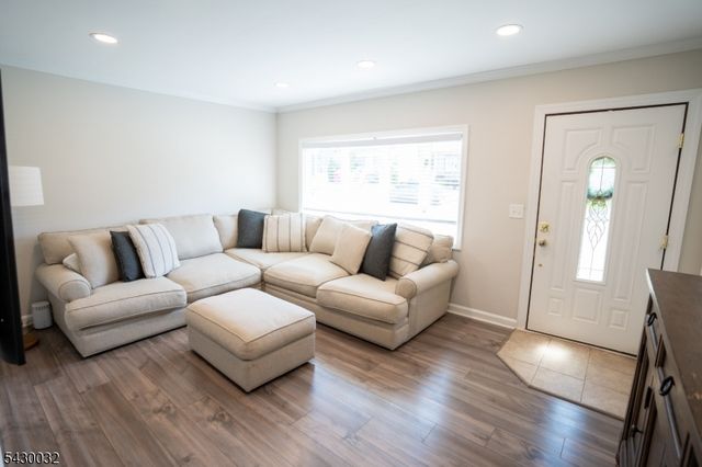 241 Coupe Pl, North Arlington Boro, NJ 07031
