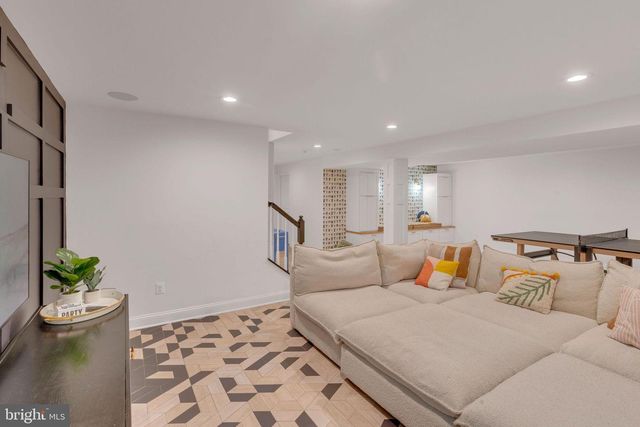 3914 SALOME RD, Doylestown, PA 18902
