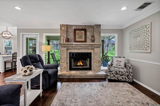 9207 Bigbury, San Antonio, TX 78254