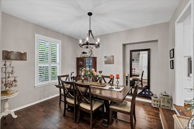 9207 Bigbury, San Antonio, TX 78254