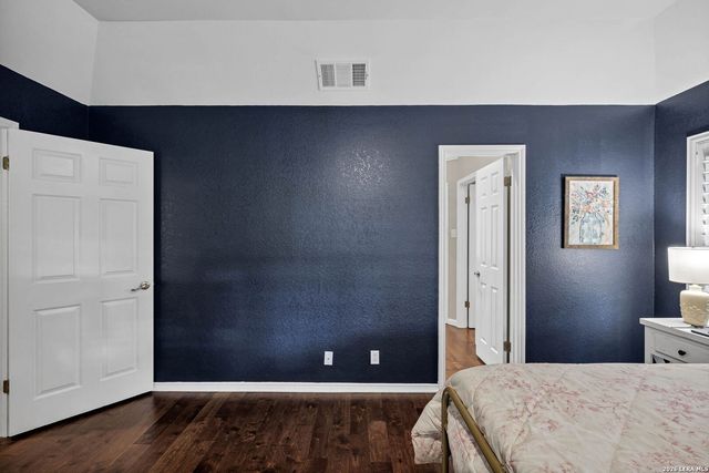 9207 Bigbury, San Antonio, TX 78254