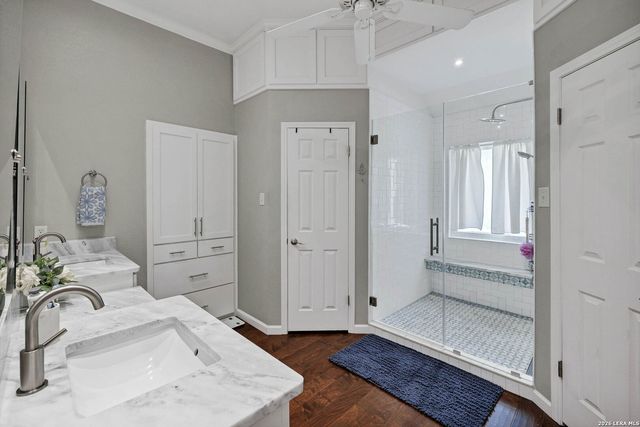 9207 Bigbury, San Antonio, TX 78254