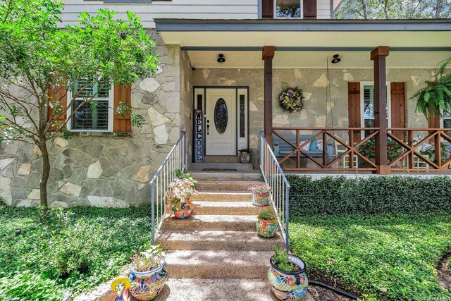 9207 Bigbury, San Antonio, TX 78254