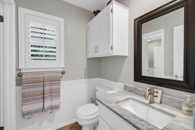 9207 Bigbury, San Antonio, TX 78254