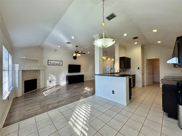 3202 Cliff Oaks Drive, Corinth, TX 76210