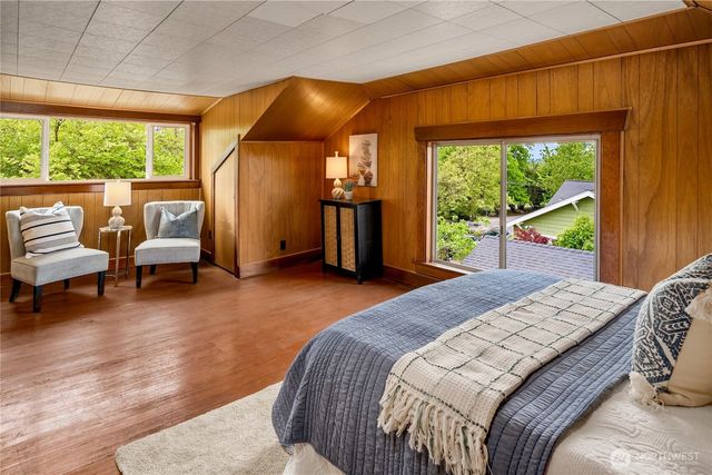 1716 N 43rd Street, Seattle, WA 98103