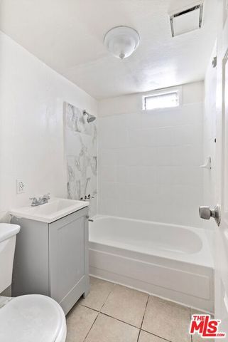 9234 Graham Avenue, Los Angeles, CA 90002