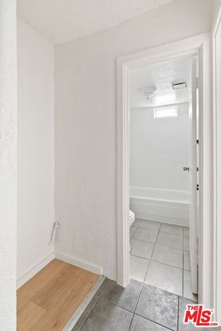 9234 Graham Avenue, Los Angeles, CA 90002