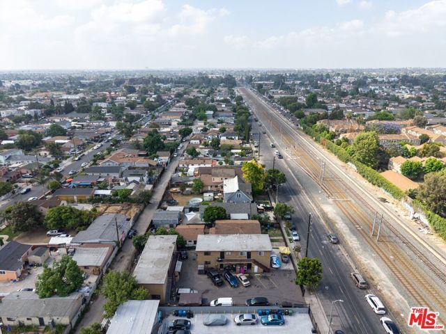 9234 Graham Avenue, Los Angeles, CA 90002