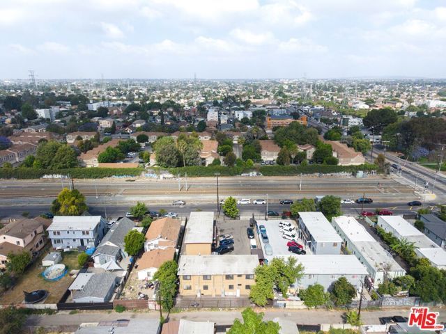 9234 Graham Avenue, Los Angeles, CA 90002