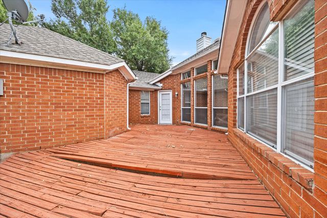 2416 Liles Lane, Mesquite, TX 75181