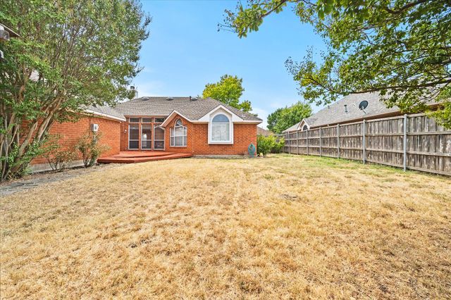 2416 Liles Lane, Mesquite, TX 75181