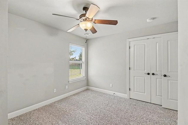 2132 Newbrook Drive, Edmond, OK 73003