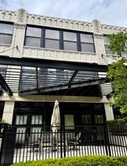 1070 W 15th Street 148, Chicago, IL 60608