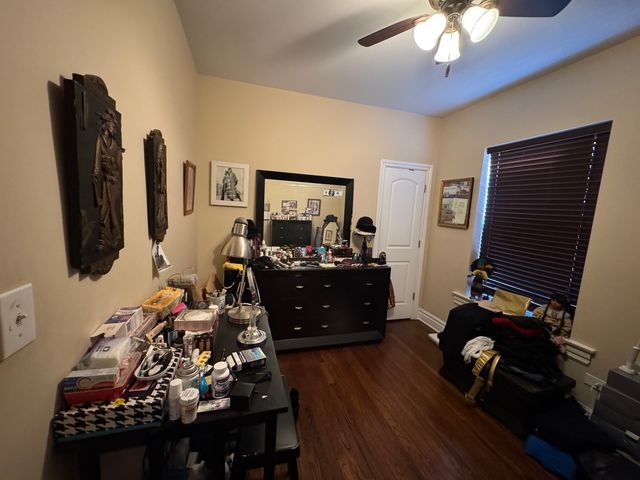 7249 S Calumet Avenue, Chicago, IL 60619