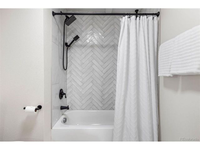 514 S Lowell Blvd, Denver, CO 80219