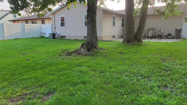 512 Faircrest Avenue Nw, City Of Walker, MI 49534