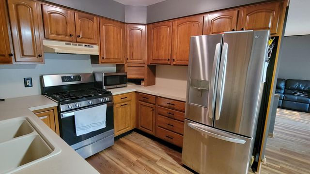 512 Faircrest Avenue Nw, City Of Walker, MI 49534