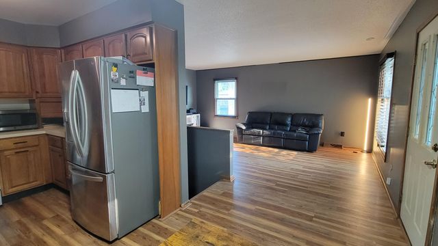512 Faircrest Avenue Nw, City Of Walker, MI 49534