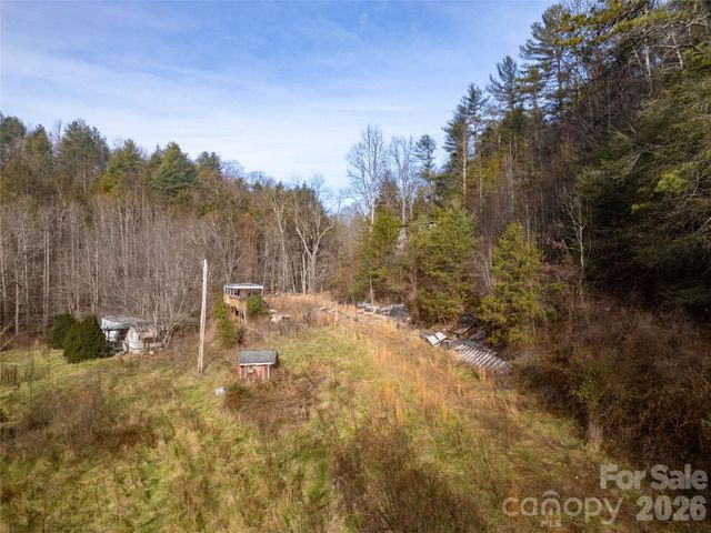 1573 Revere Road, Marshall, NC 28753