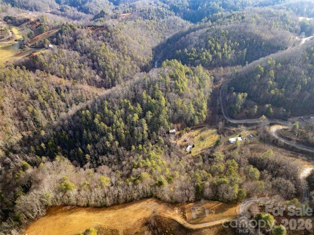 1573 Revere Road, Marshall, NC 28753