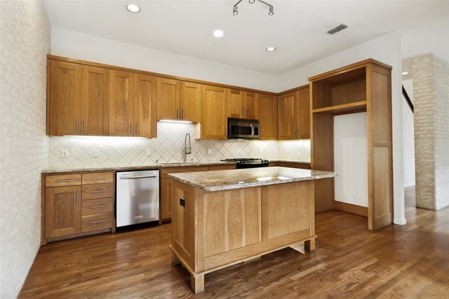 5122 Vickery Boulevard, Dallas, TX 75206