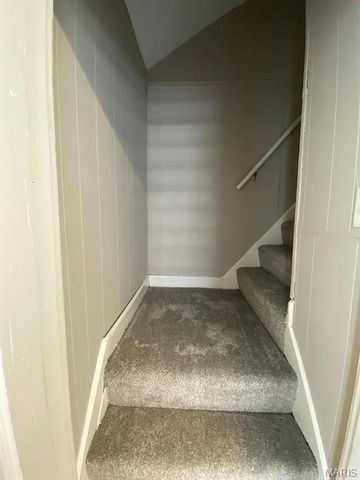 30 S 21st Street, Belleville, IL 62226