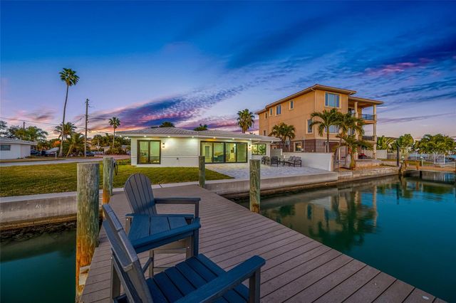 370 59TH AVENUE, St Pete Beach, FL 33706