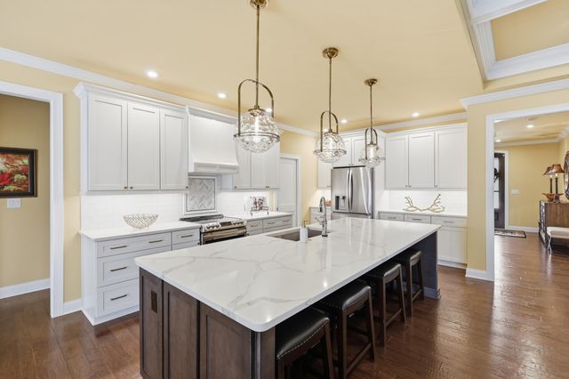 2483 Pascoli Place, Lexington, KY 40509