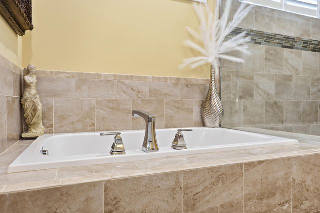 2483 Pascoli Place, Lexington, KY 40509