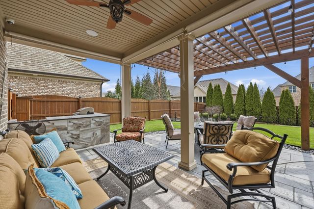 2483 Pascoli Place, Lexington, KY 40509