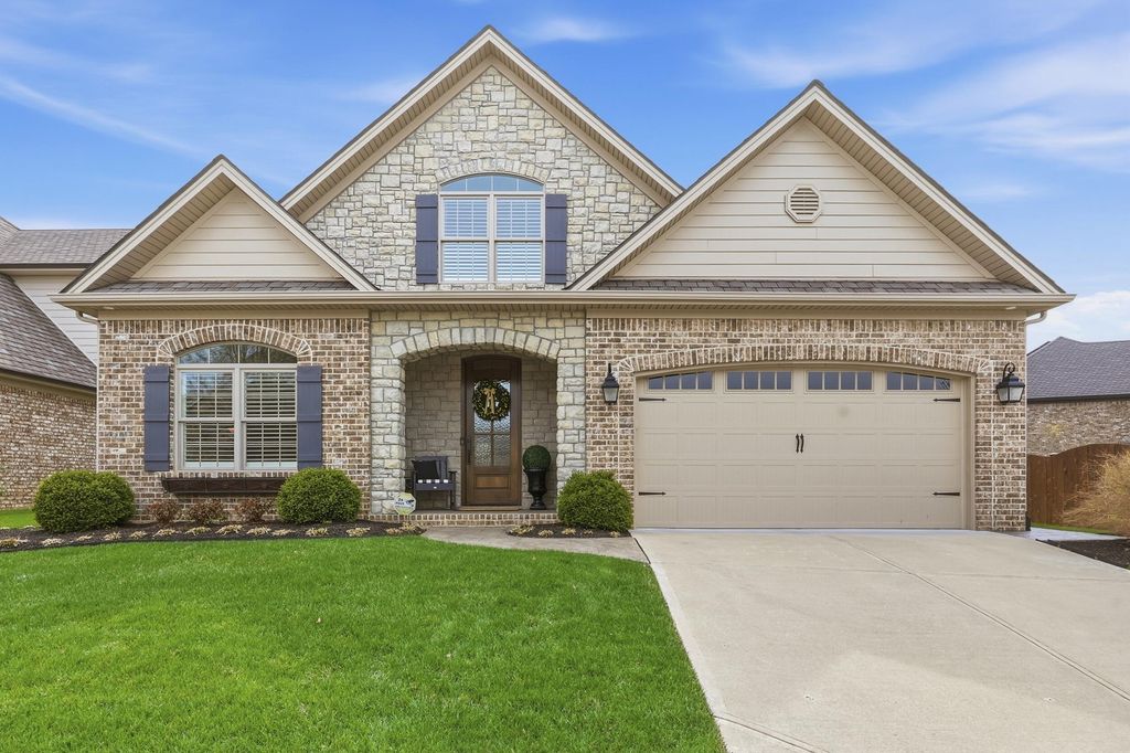 2483 Pascoli Place, Lexington, KY 40509