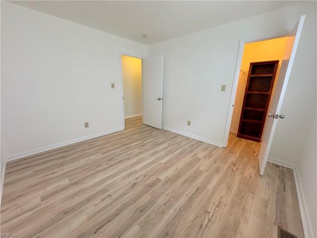 741 W Ocean View Ave Apt B, Norfolk, VA 23503