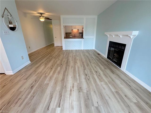 741 W Ocean View Ave Apt B, Norfolk, VA 23503
