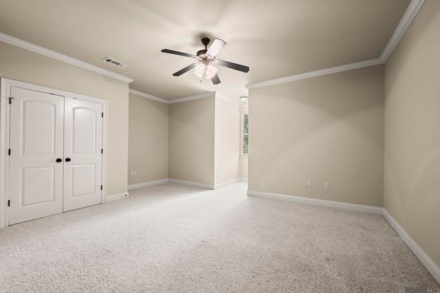 35390 Oakcrest Dr, Geismar, LA 70734