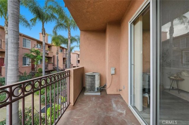 21854 Vermont Avenue South 8, Torrance, CA 90502