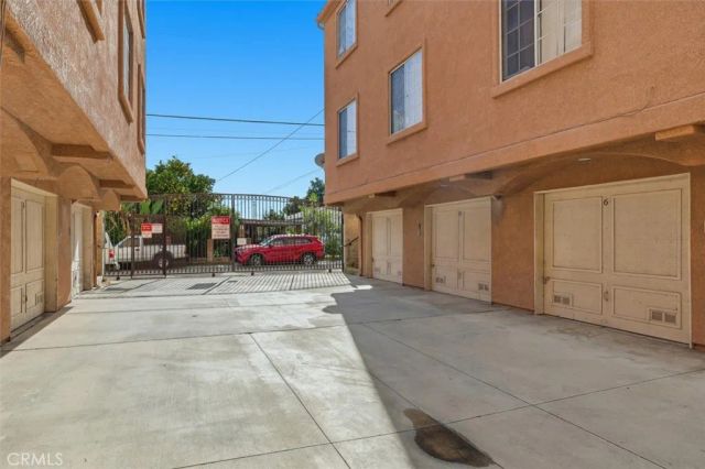 21854 Vermont Avenue South 8, Torrance, CA 90502