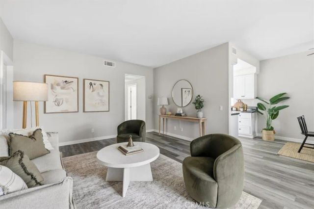 21854 Vermont Avenue South 8, Torrance, CA 90502