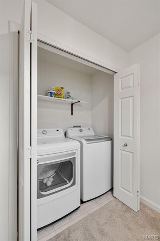 196 Tiber Way, St Charles, MO 63301