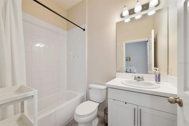 758 GRAND HILLTOP DRIVE, Apopka, FL 32703