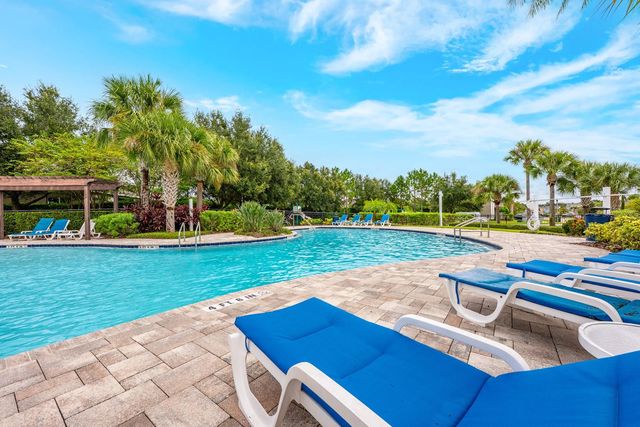 758 GRAND HILLTOP DRIVE, Apopka, FL 32703