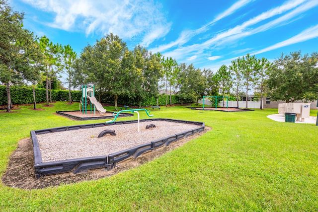 758 GRAND HILLTOP DRIVE, Apopka, FL 32703